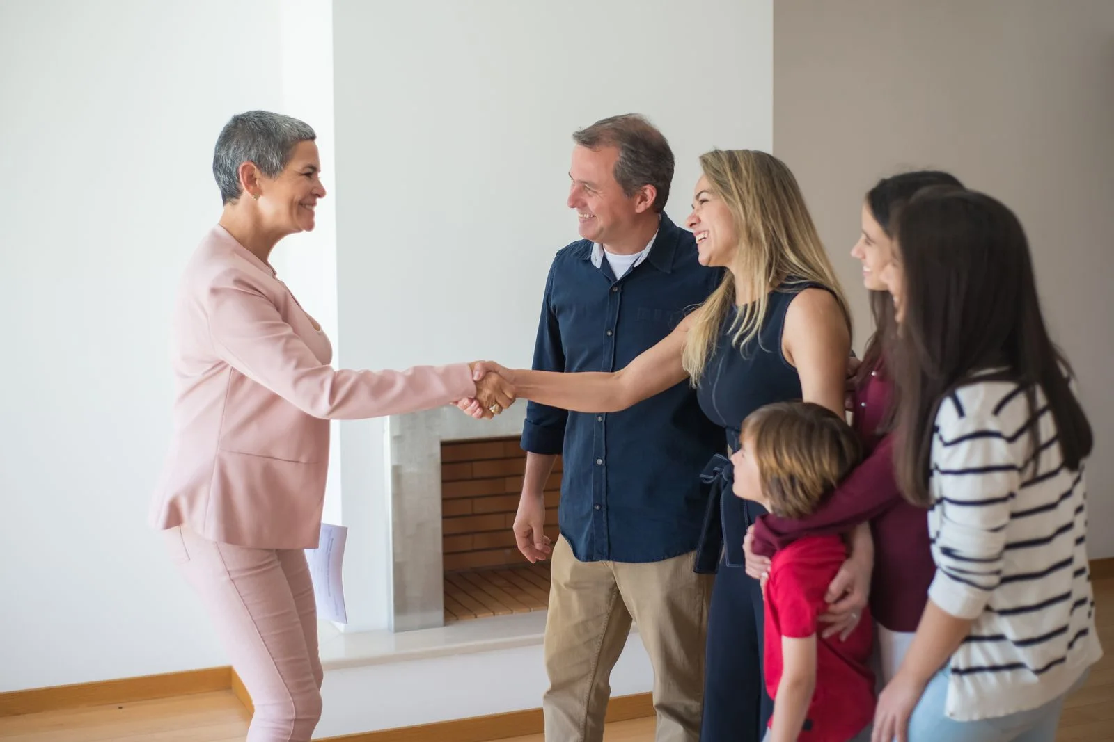 Next Home Capital welcoming a family to a smooth, no-pressure home sale
